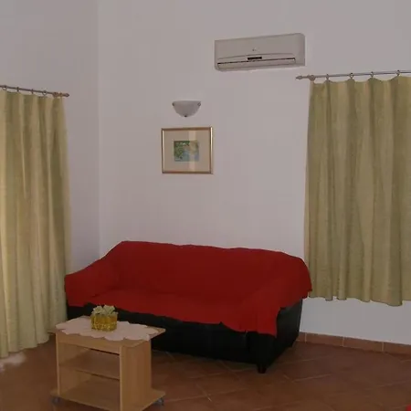 In With Balcony, Air Conditioning, Wifi Sukošan