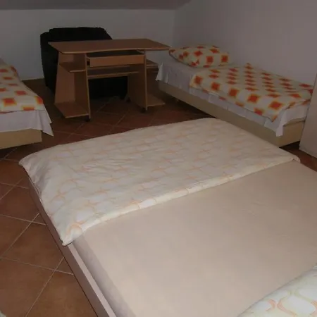 In With Balcony, Air Conditioning, Wifi Sukošan