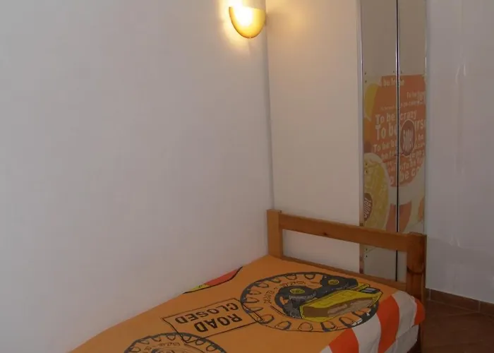 In With Balcony, Air Conditioning, Wifi * Sukošan