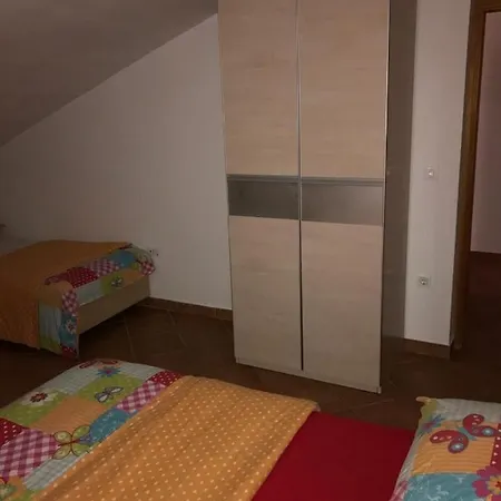 In With Balcony, Air Conditioning, Wifi Apartment *