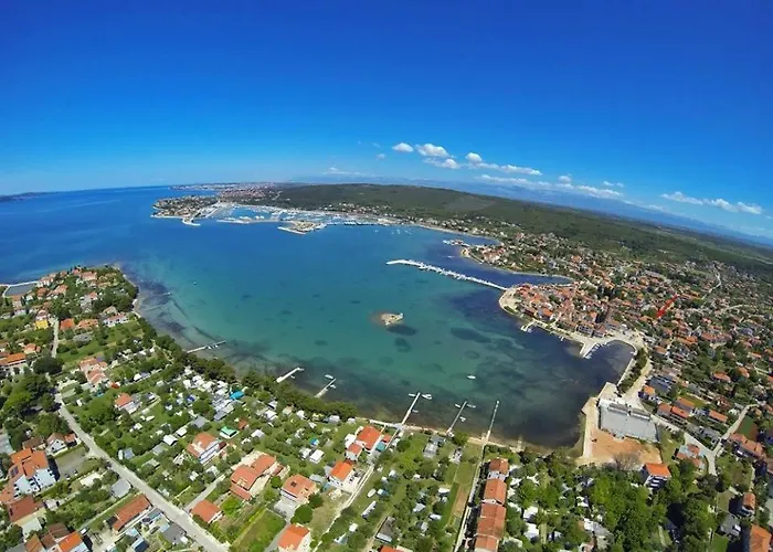 Apartman In With Balcony, Air Conditioning, Wifi Sukosan