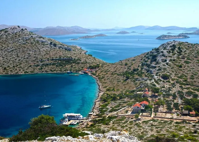 Apartman In With Balcony, Air Conditioning, Wifi