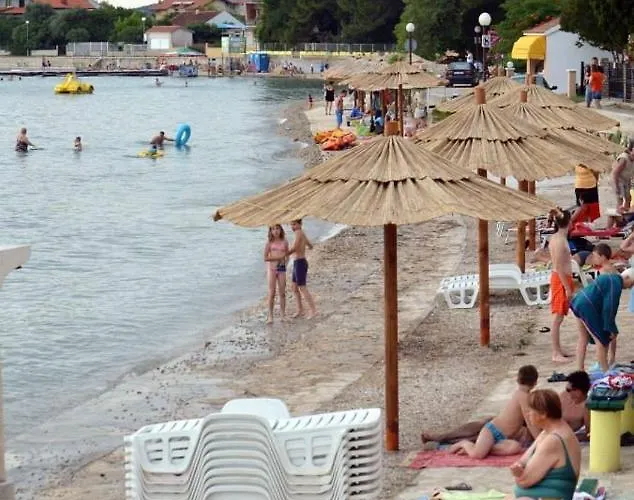 Apartman In With Balcony, Air Conditioning, Wifi Sukosan