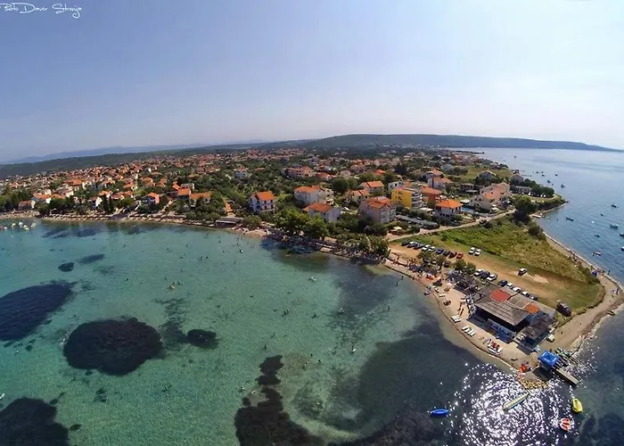 In With Balcony, Air Conditioning, Wifi Apartman *