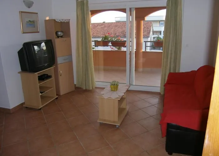Apartman In With Balcony, Air Conditioning, Wifi *